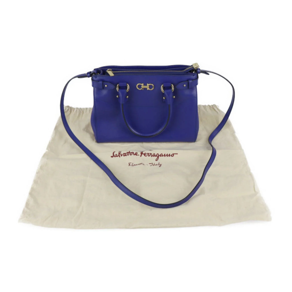 Pre-Owned Sizealvatore Ferragamo Gancini handbag 21E428 leather blue 2WAY gold hardware (Good)