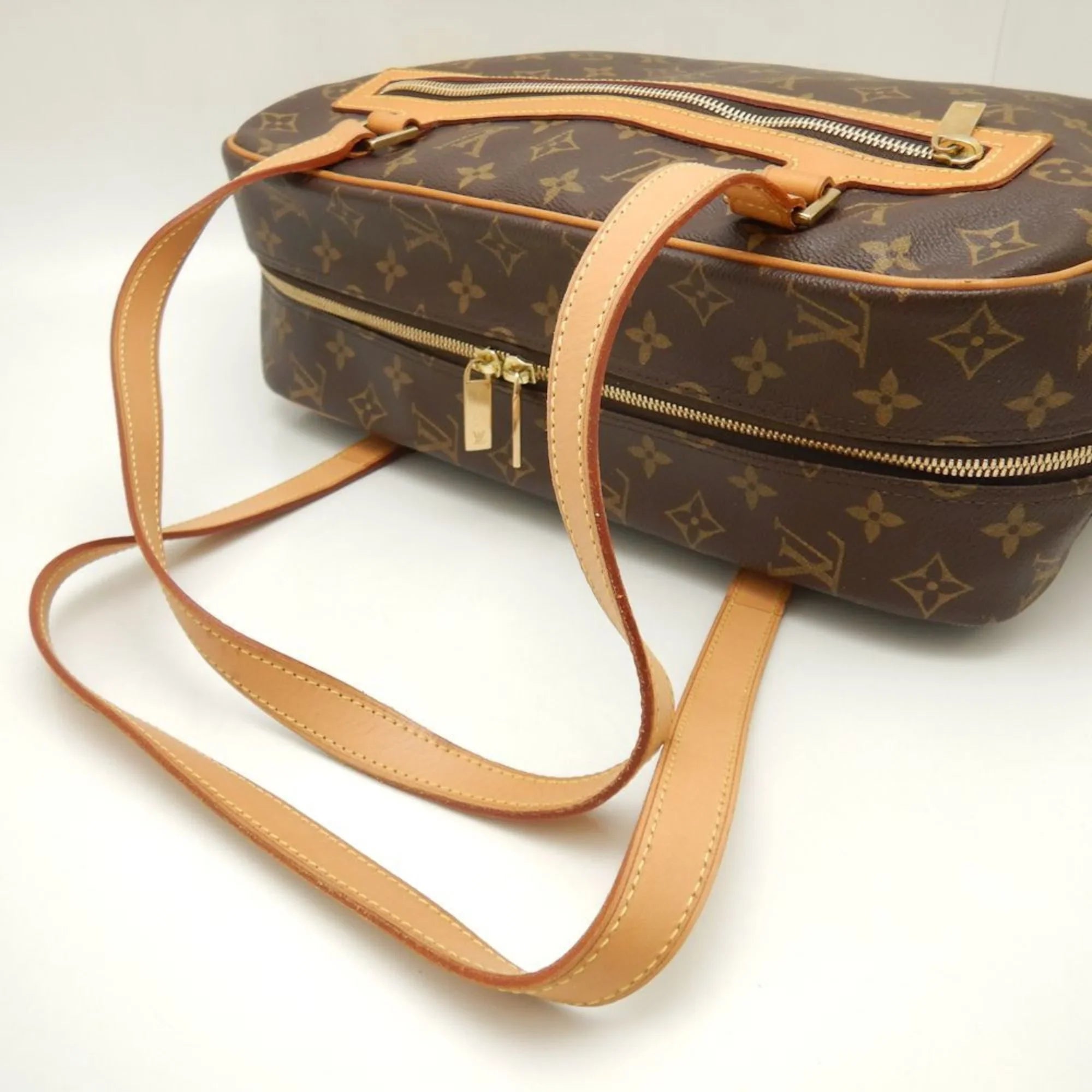 Pre-Owned LOUISize VUITTON Monogram City GM M51181 Sizehoulder Bag Brown 251475 (Good)