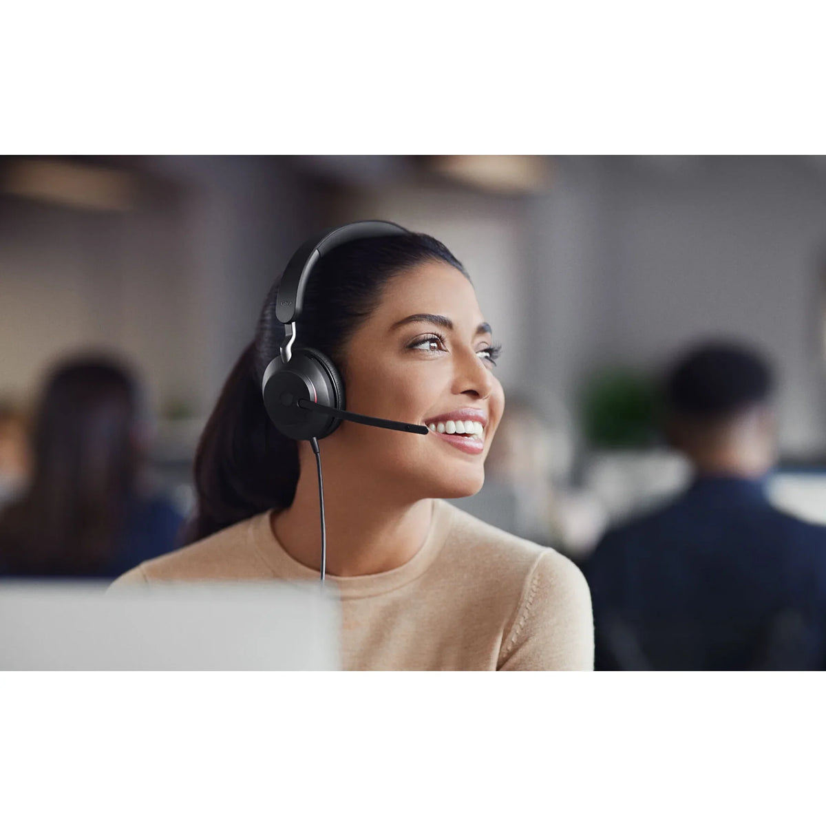 Jabra Evolve2 40 USizeB-C Connector Sizeingle Ear Headset