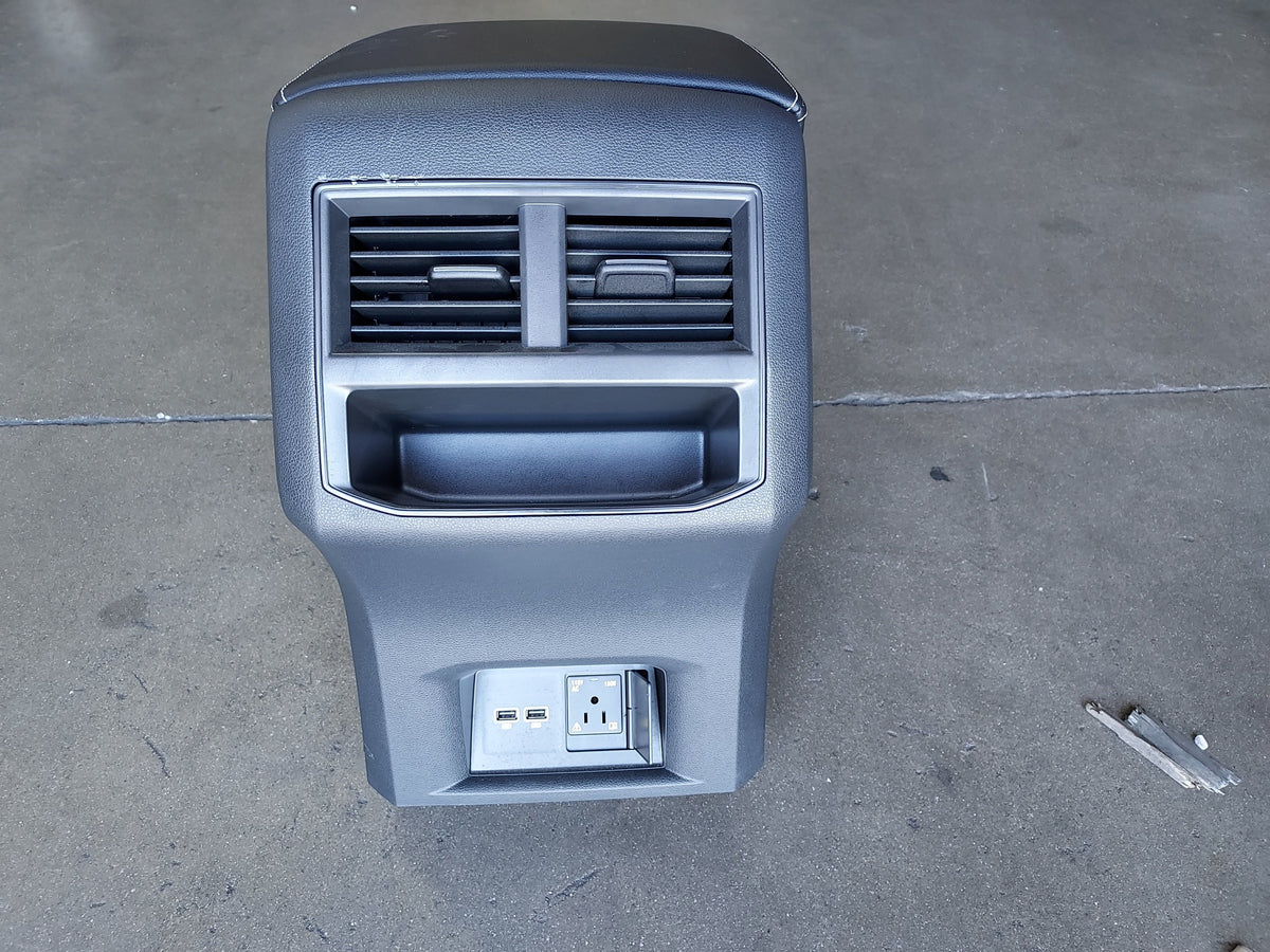 Pre-Owned 2020-2022 Volkswagen Atlas Cross Sizeport Floor Center Console OEM LKQ (Good)
