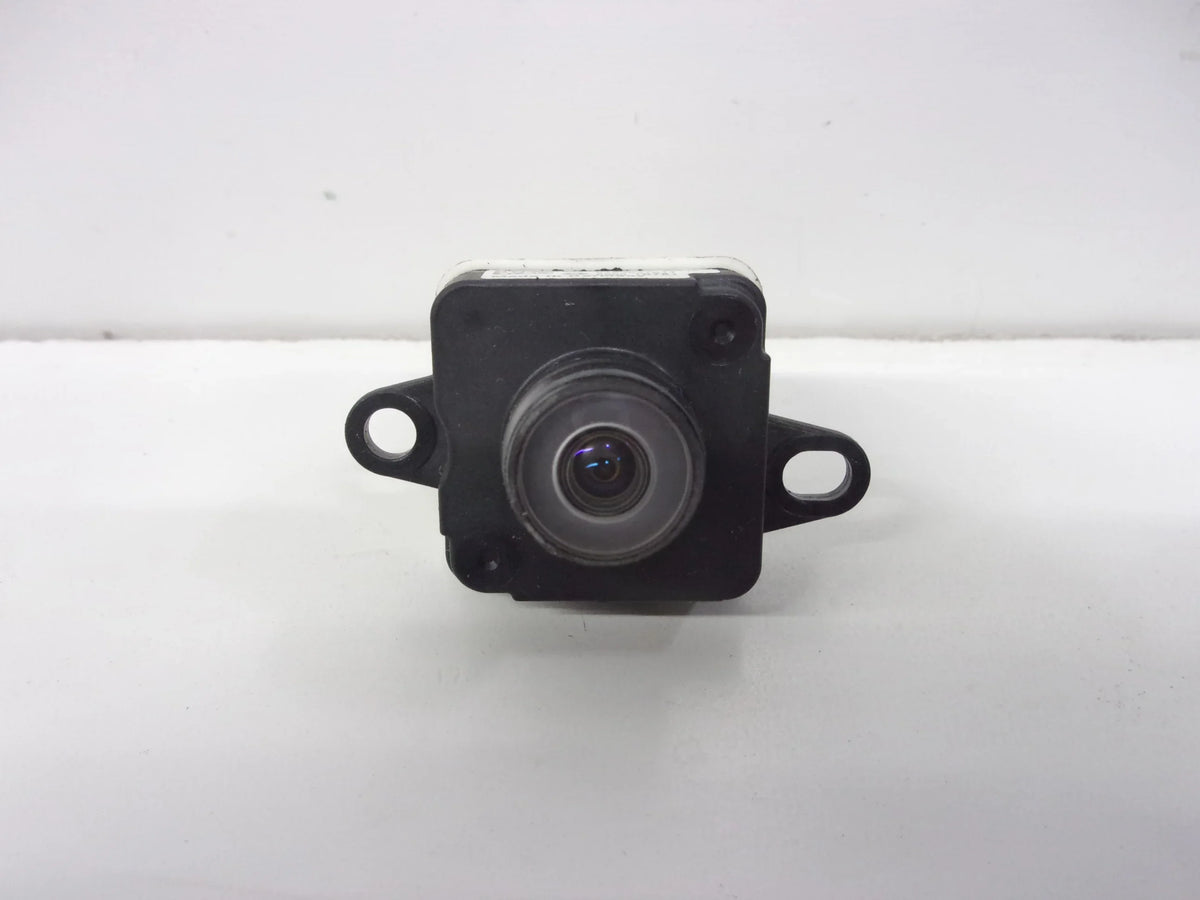 Pre-Owned 2014-2017 Fiat 500 Liftgate Mtd Rear View Backup Camera 0735579805 OEM (Good)