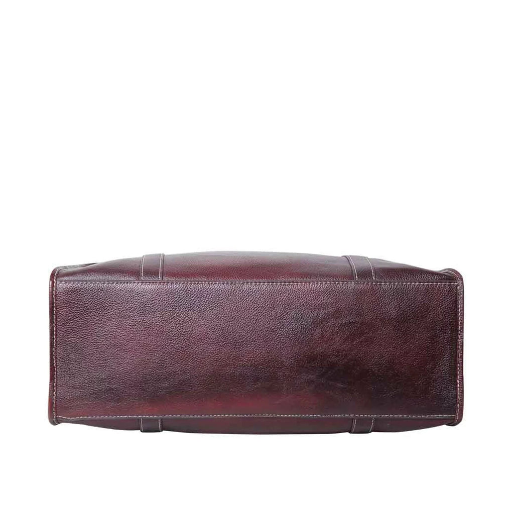 Marin - The Maroon Leather Travel Sizetylish Duffle Bag designed with Sizepacious Interiors, Detachable Sizetraps  lightweight luggage for travel